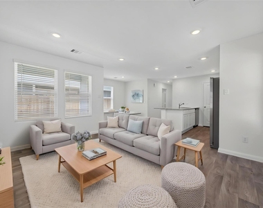 11943 Detar Court - Photo Thumbnail 8