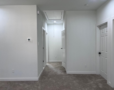 9210 Martell Street - Photo Thumbnail 15