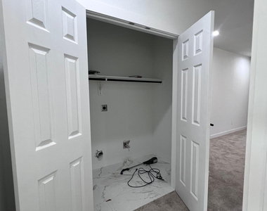 9210 Martell Street - Photo Thumbnail 17