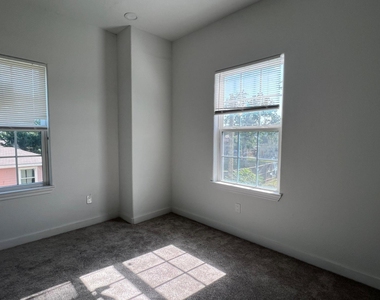 9210 Martell Street - Photo Thumbnail 20