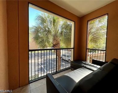 1160 Reserve Way - Photo Thumbnail 14