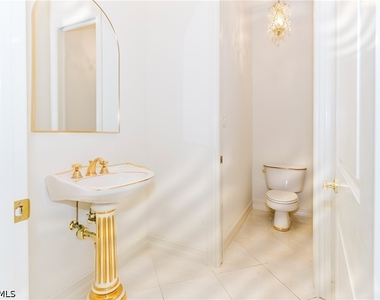 6599 Glen Arbor Way - Photo Thumbnail 27