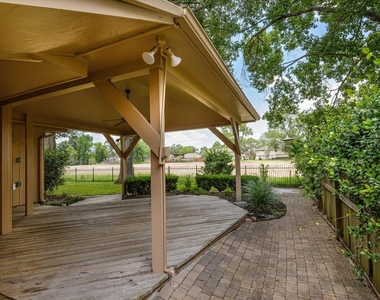 7715 Brush Wood Drive - Photo Thumbnail 34