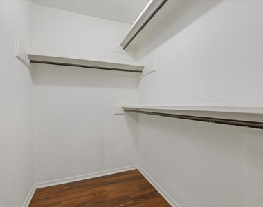 7715 Brush Wood Drive - Photo Thumbnail 30
