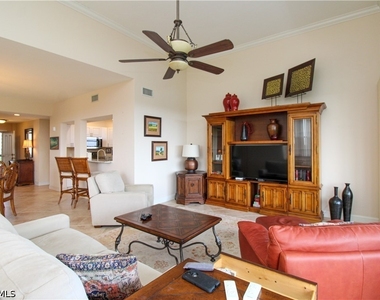 7024 Pelican Bay Boulevard - Photo Thumbnail 9