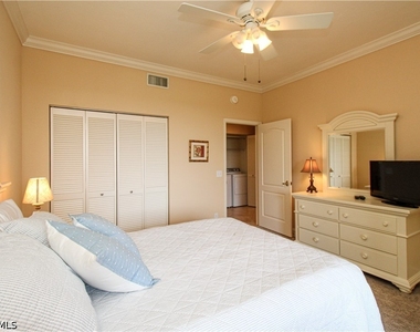 7024 Pelican Bay Boulevard - Photo Thumbnail 15