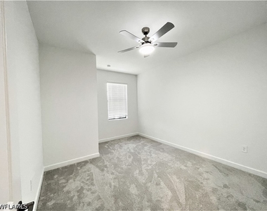 14243 Pine Lodge Lane - Photo Thumbnail 10