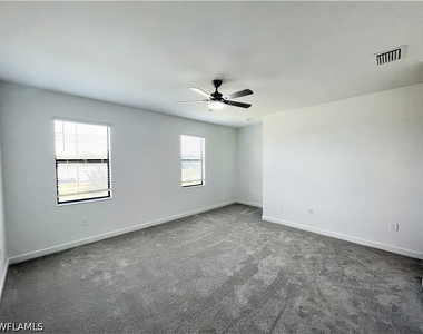14243 Pine Lodge Lane - Photo Thumbnail 7