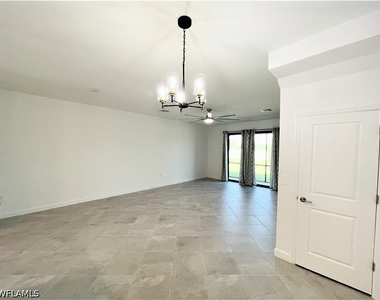 14243 Pine Lodge Lane - Photo Thumbnail 3