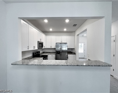 14243 Pine Lodge Lane - Photo Thumbnail 4