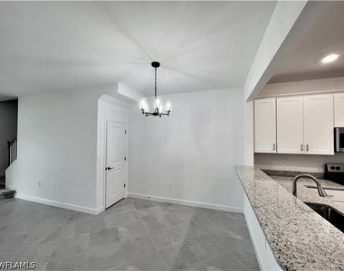 14243 Pine Lodge Lane - Photo Thumbnail 6