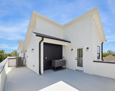 1325 W 22nd Street - Photo Thumbnail 29