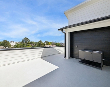 1325 W 22nd Street - Photo Thumbnail 28