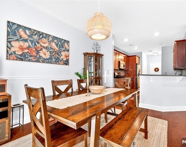 58 Elston - Photo Thumbnail 13