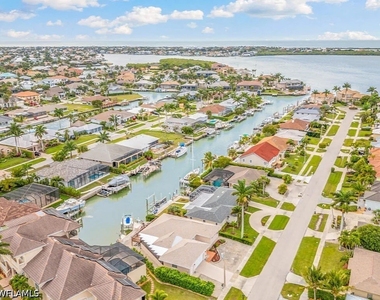 851 Perrine Court - Photo Thumbnail 17