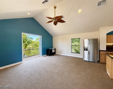 10919 Parnu Street - Photo Thumbnail 5
