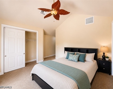 10919 Parnu Street - Photo Thumbnail 16