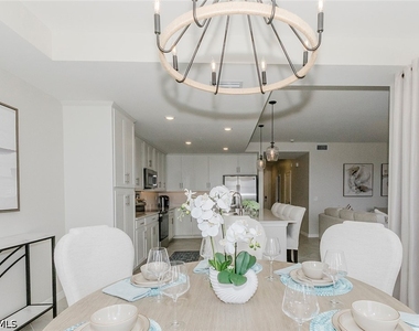 5527 Double Eagle Circle - Photo Thumbnail 8
