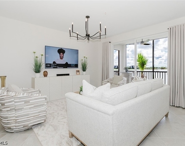 5527 Double Eagle Circle - Photo Thumbnail 5