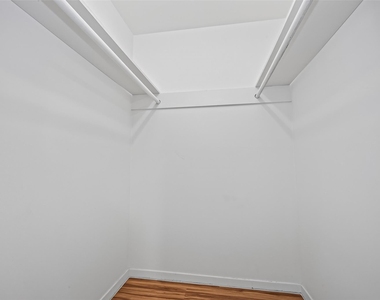 1217 Heights Boulevard - Photo Thumbnail 16