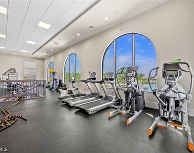 17316 Ashcomb Way - Photo Thumbnail 41