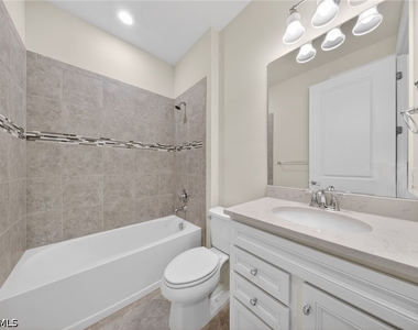 17316 Ashcomb Way - Photo Thumbnail 23