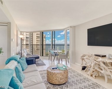 4041 Gulf Shore Boulevard N - Photo Thumbnail 1