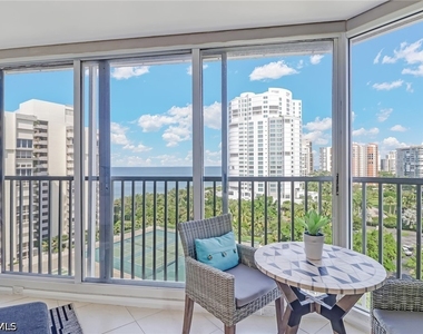 4041 Gulf Shore Boulevard N - Photo Thumbnail 4