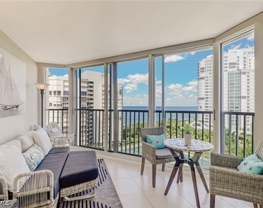 4041 Gulf Shore Boulevard N - Photo Thumbnail 5