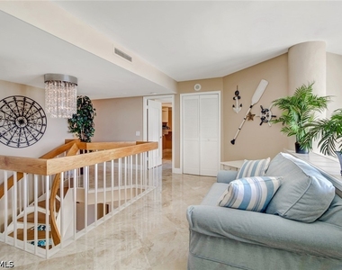 4041 Gulf Shore Boulevard N - Photo Thumbnail 16