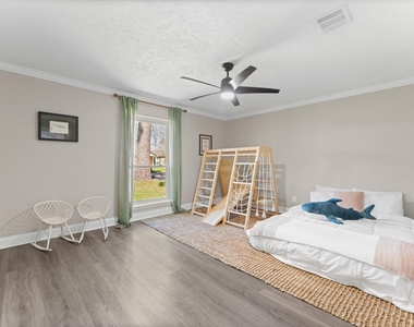 5207 Alamosa Lane - Photo Thumbnail 11