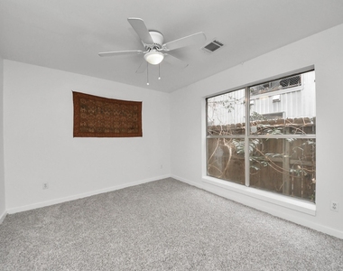1428 Bailey Street - Photo Thumbnail 28