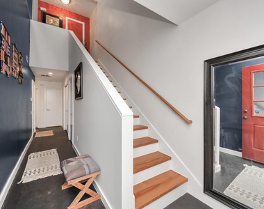 1428 Bailey Street - Photo Thumbnail 7