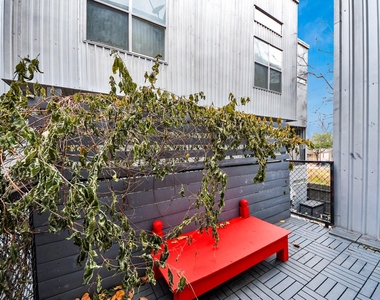 1428 Bailey Street - Photo Thumbnail 34