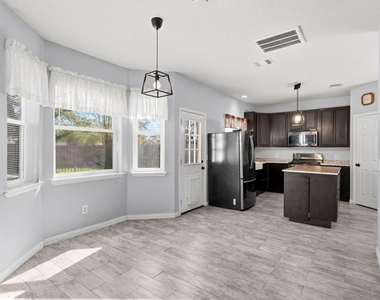 5615 Brigstone Park Drive - Photo Thumbnail 16