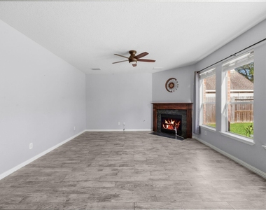 5615 Brigstone Park Drive - Photo Thumbnail 14