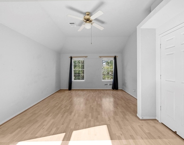 5615 Brigstone Park Drive - Photo Thumbnail 21