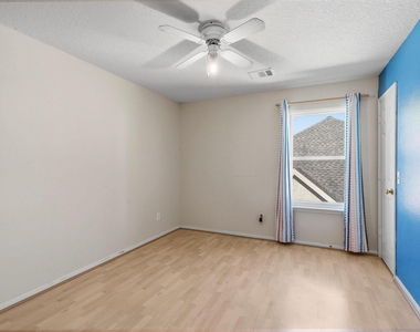 5615 Brigstone Park Drive - Photo Thumbnail 31