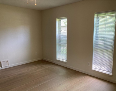 16727 Bougainvilla Lane - Photo Thumbnail 12