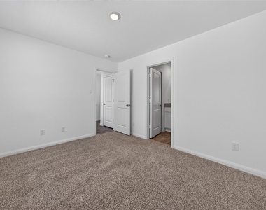 11923 Detar Court - Photo Thumbnail 6