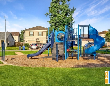 29566 N Legends Bend Drive - Photo Thumbnail 4