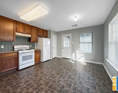 29566 N Legends Bend Drive - Photo Thumbnail 11
