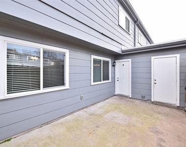11002 Hammerly Boulevard - Photo Thumbnail 31
