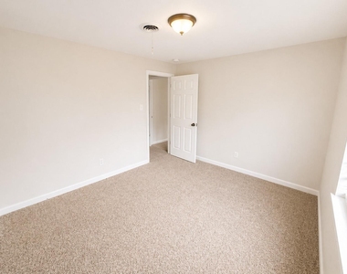 12318 Braewick Drive - Photo Thumbnail 17