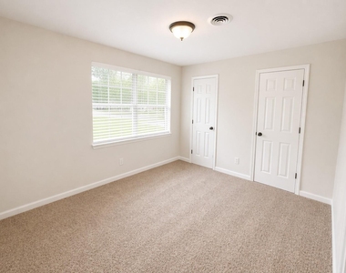 12318 Braewick Drive - Photo Thumbnail 10