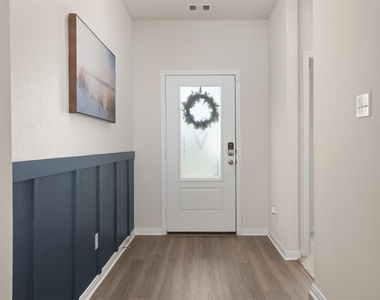 14213 Freeboard Drive - Photo Thumbnail 21