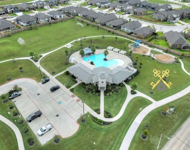 14213 Freeboard Drive - Photo Thumbnail 34