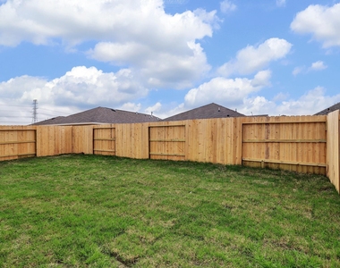 4134 Zavala Mill Street - Photo Thumbnail 16
