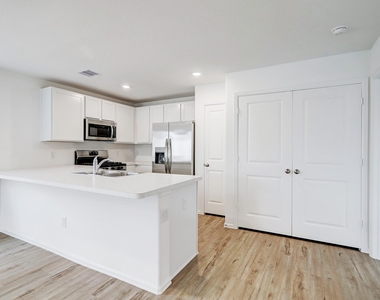 4134 Zavala Mill Street - Photo Thumbnail 4