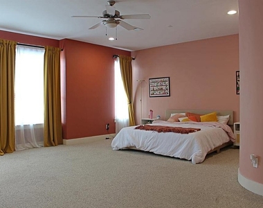 1504 Hazel Street - Photo Thumbnail 13